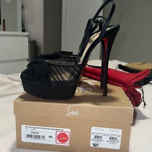 CHRISTIAN LOUBOUTIN ARTYDIVA BOW PLATFORM 150MM HEELS SIZE 40